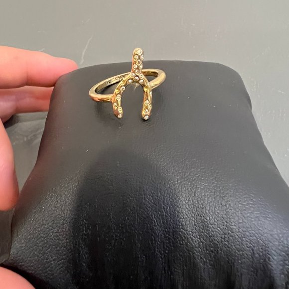 COACH Pave‎ Wishbone Ring in Gold - Picture 4 of 5